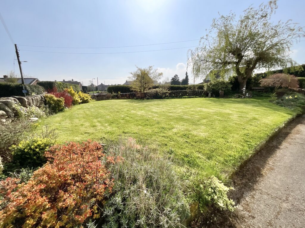 Gallows Green, Alton, ST10