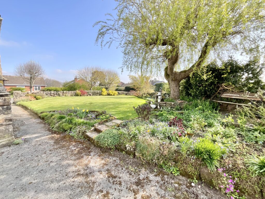 Gallows Green, Alton, ST10