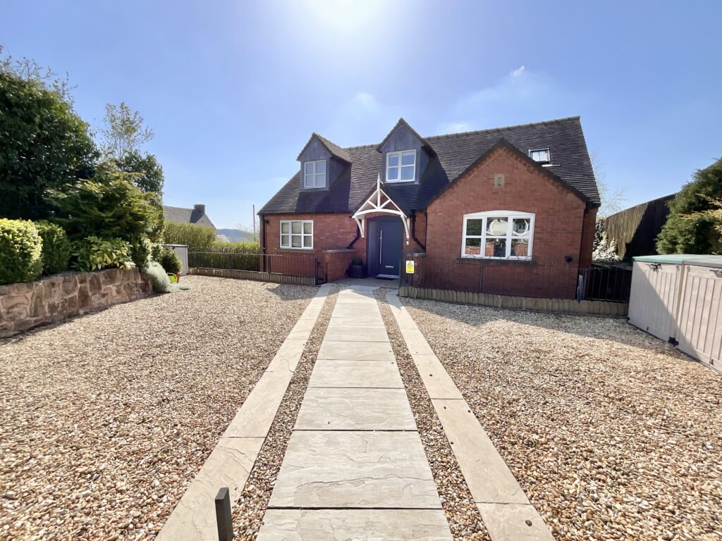 Church Lane, Bramshall, ST14