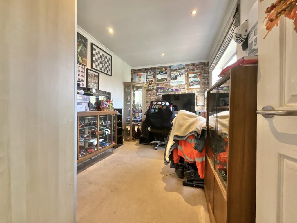 Glebe Road, Kingsley, ST10