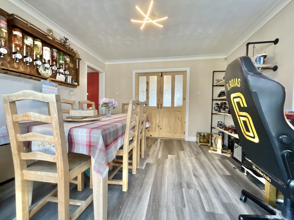 Byron Close, Cheadle, ST10