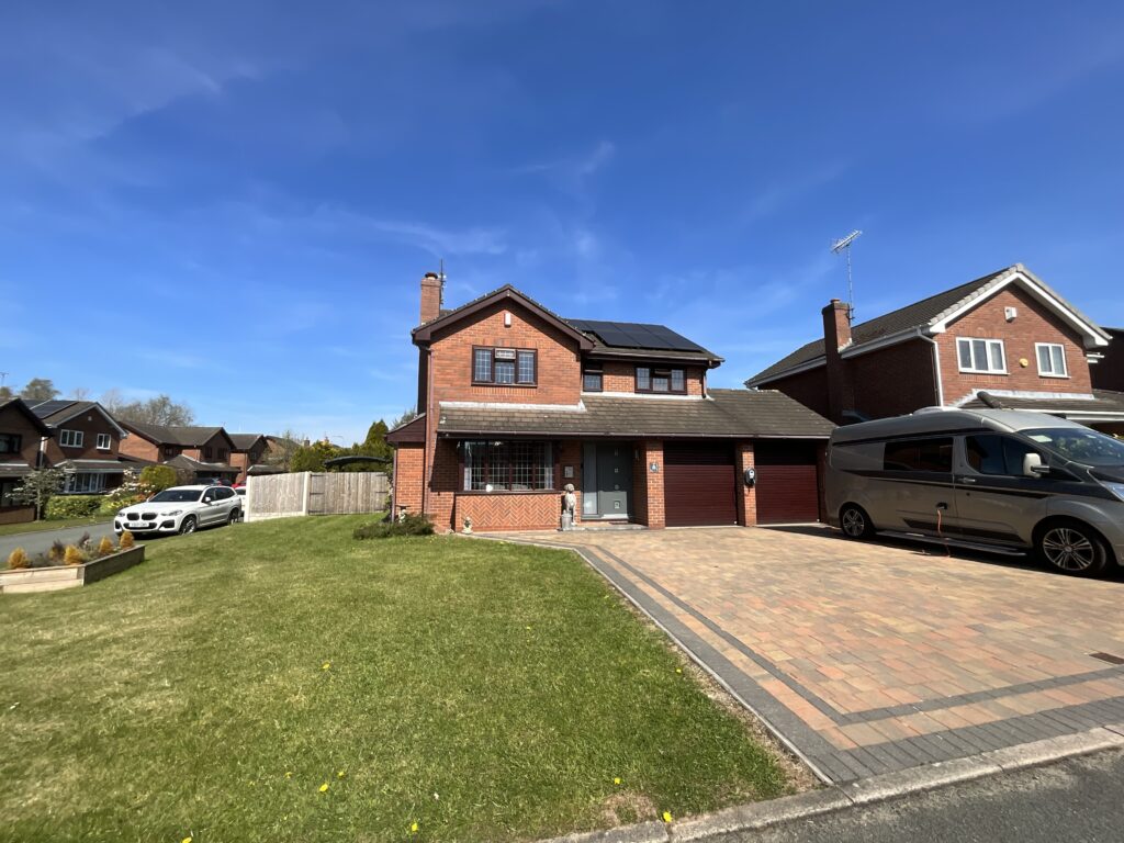 Byron Close, Cheadle, ST10