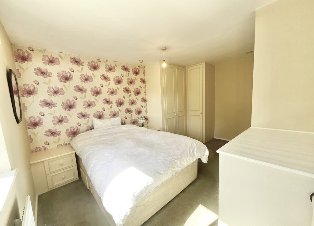 Deadmans Green, Checkley, ST10