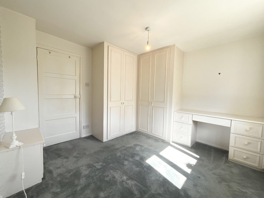 Deadmans Green, Checkley, ST10