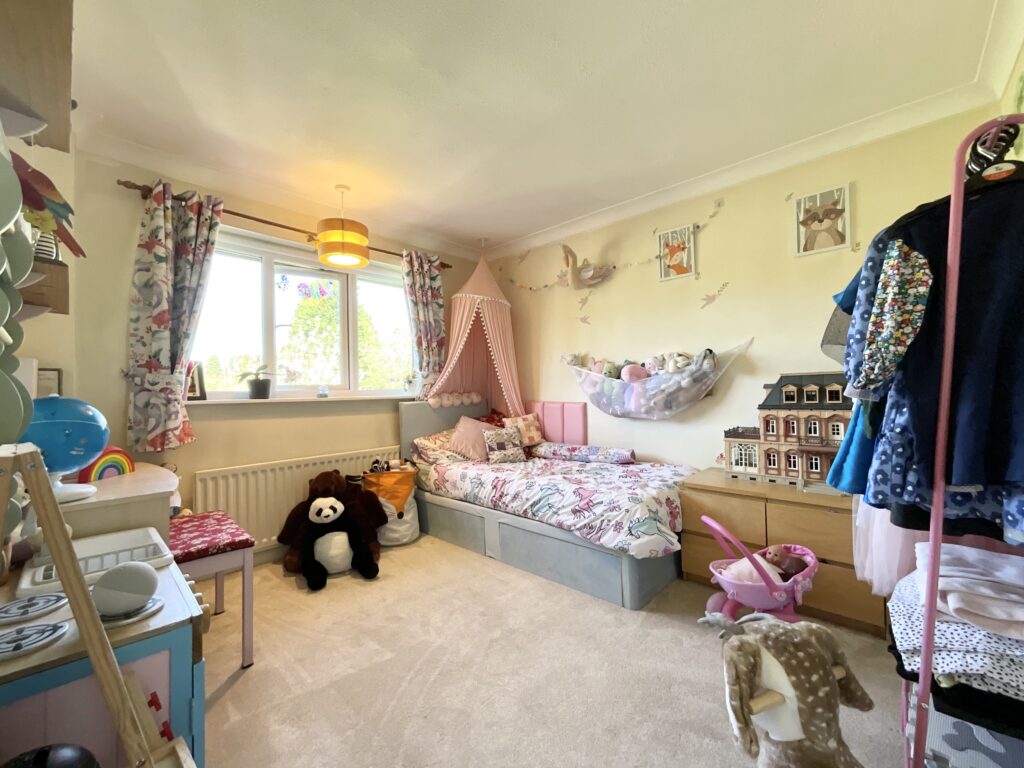Jasmine Close, Blythe Bridge, ST11