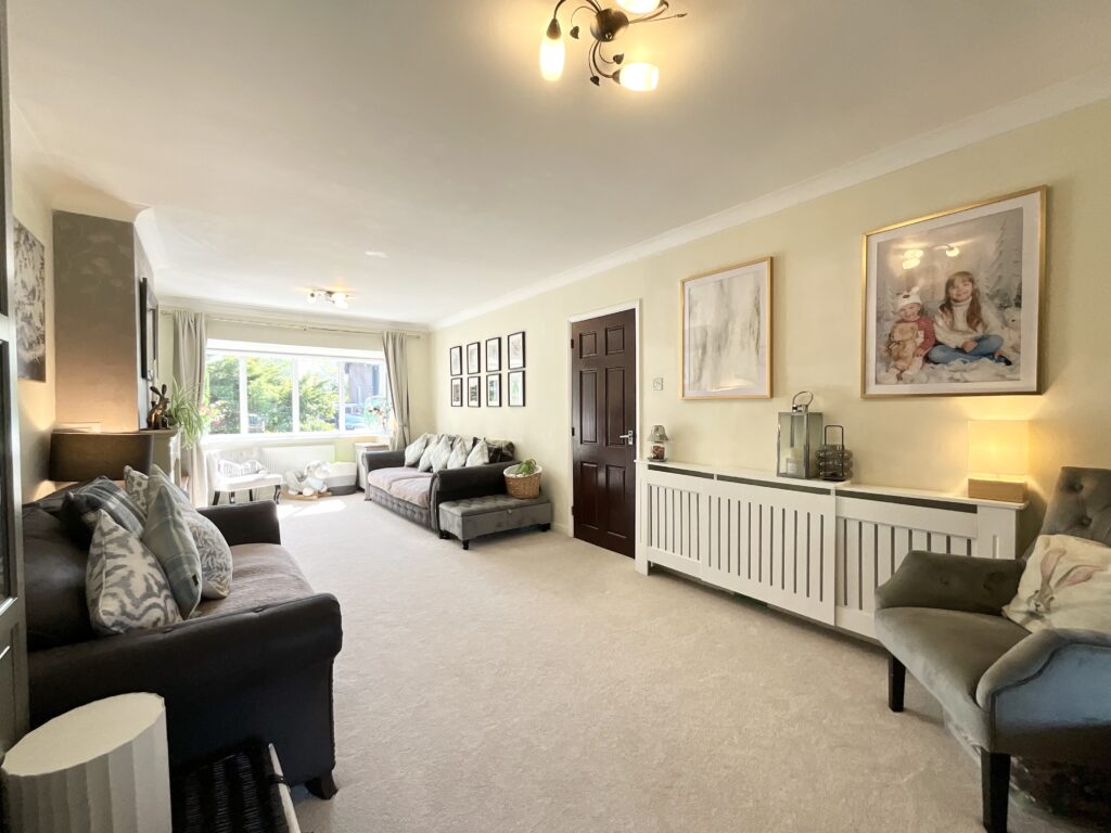 Jasmine Close, Blythe Bridge, ST11