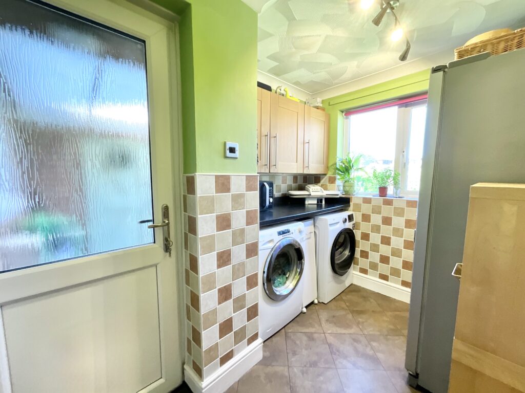 Jasmine Close, Blythe Bridge, ST11