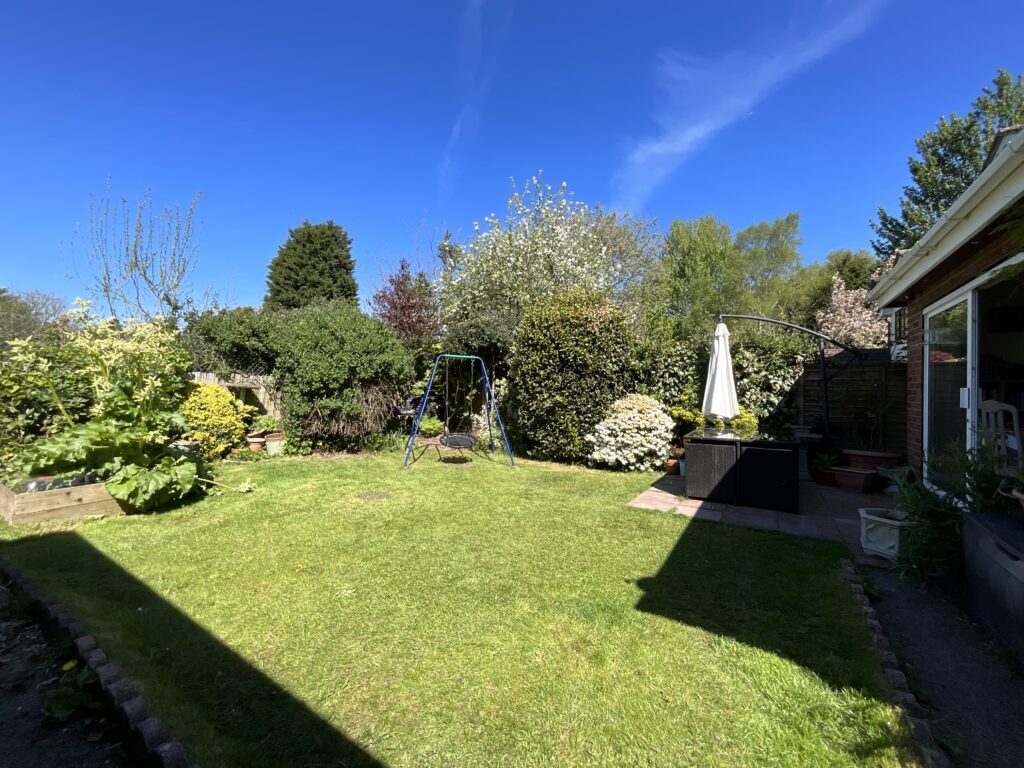 Jasmine Close, Blythe Bridge, ST11