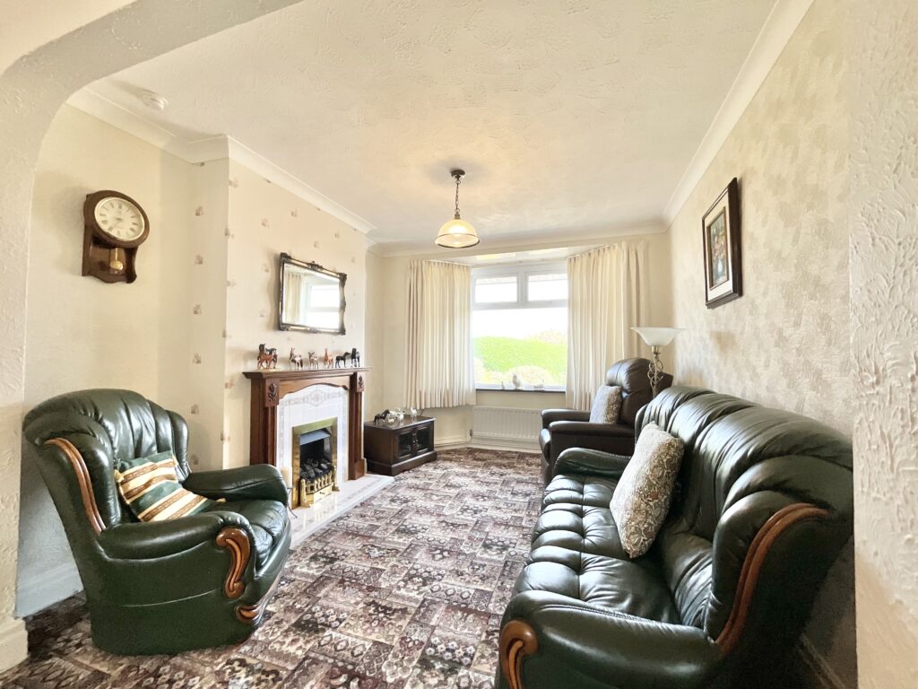 Highfield Avenue, Cheadle, ST10