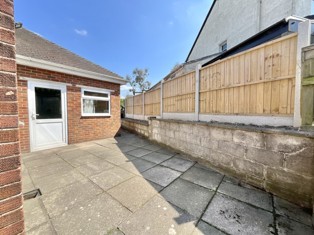 Highfield Avenue, Cheadle, ST10