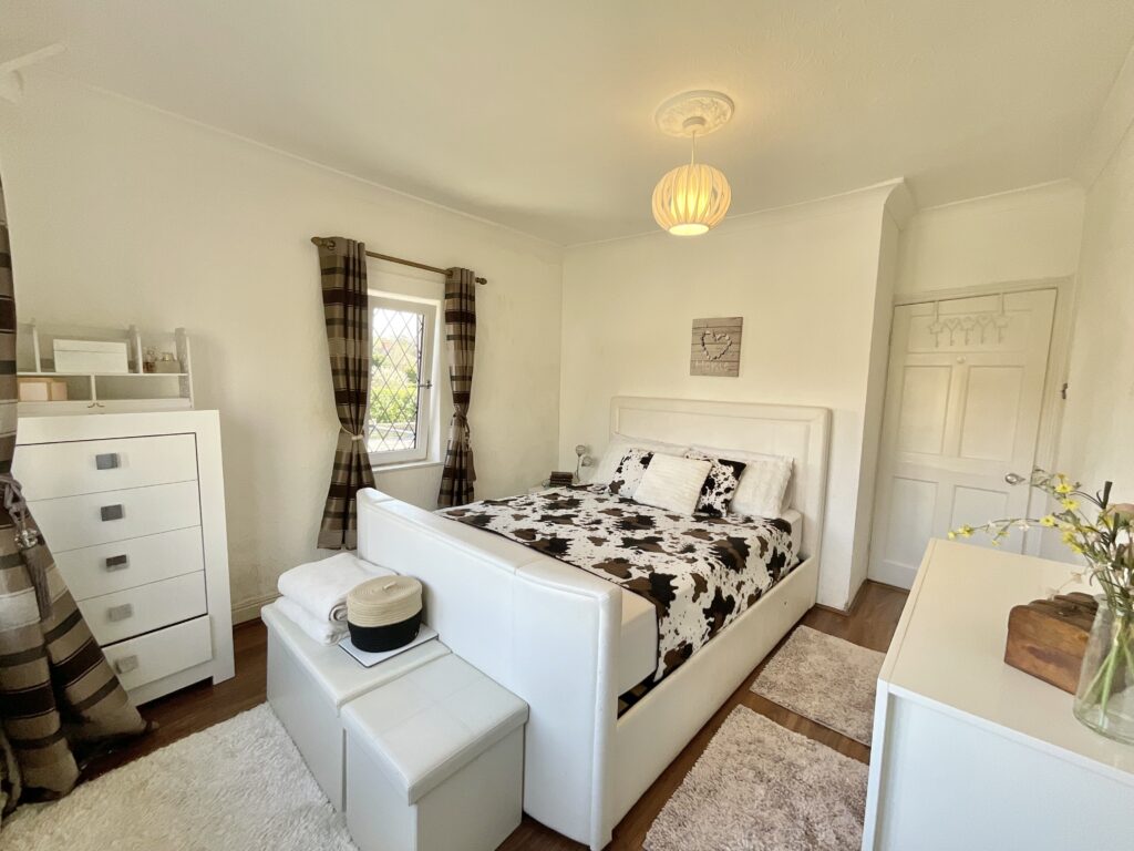 Longfield Road, Stoke-On-Trent, ST4