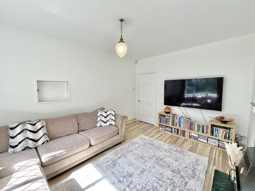 Longfield Road, Stoke-On-Trent, ST4