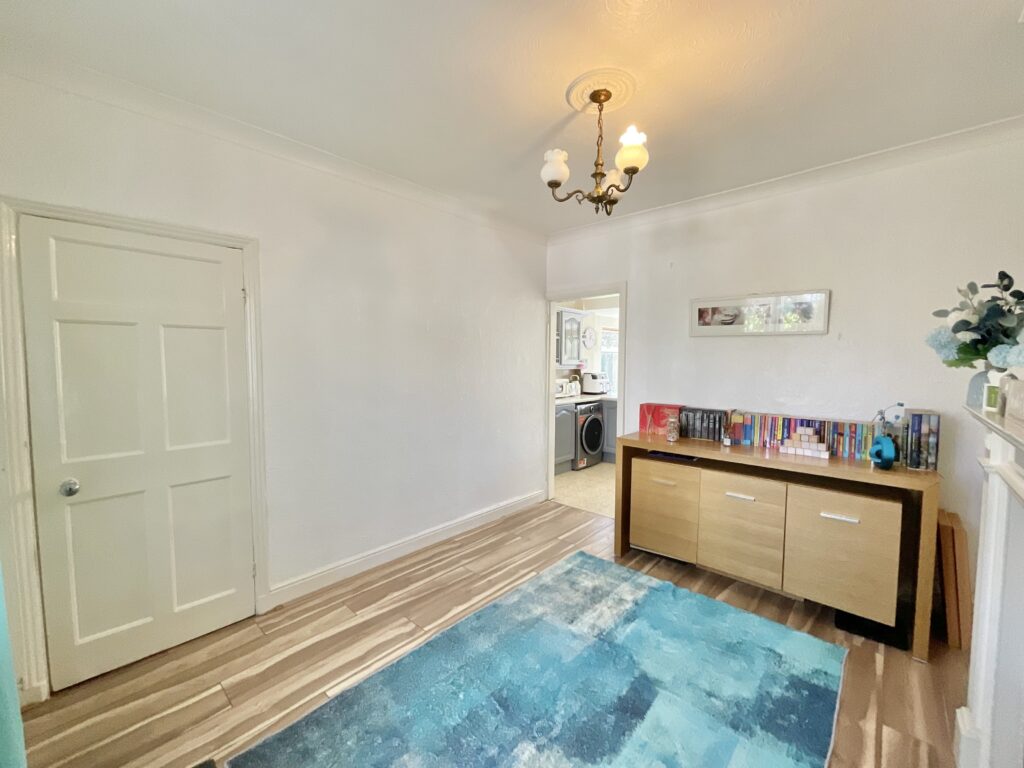 Longfield Road, Stoke-On-Trent, ST4