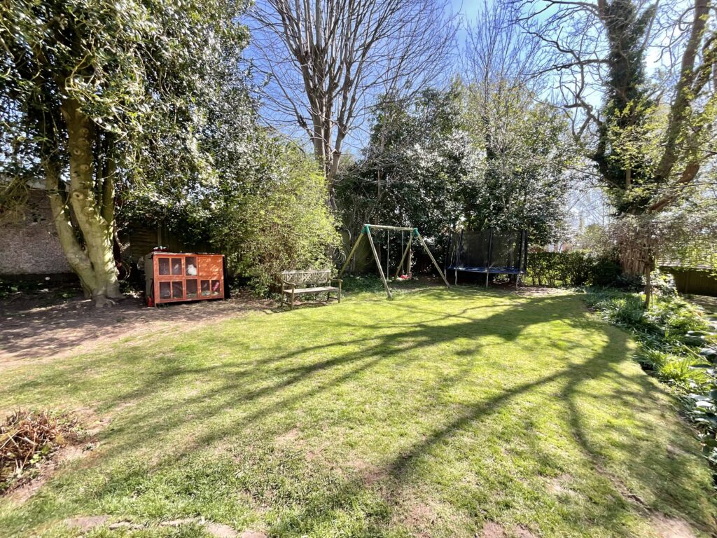 Longfield Road, Stoke-On-Trent, ST4