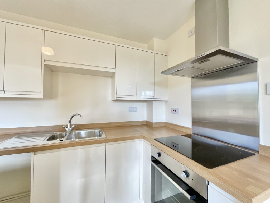 Kingsland Road, Stone, ST15