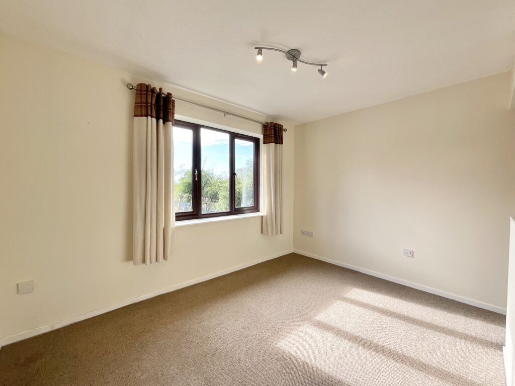 Kingsland Road, Stone, ST15