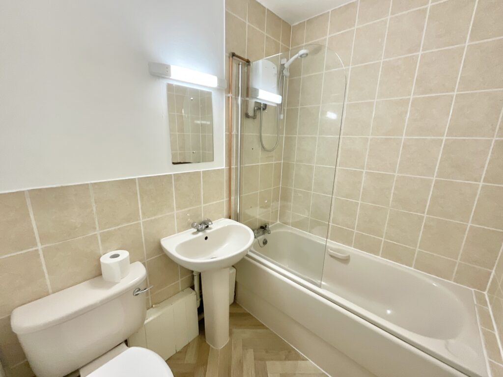 Kingsland Road, Stone, ST15
