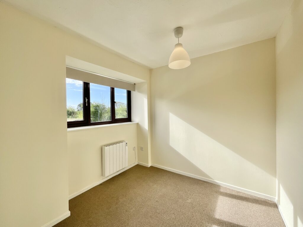 Kingsland Road, Stone, ST15