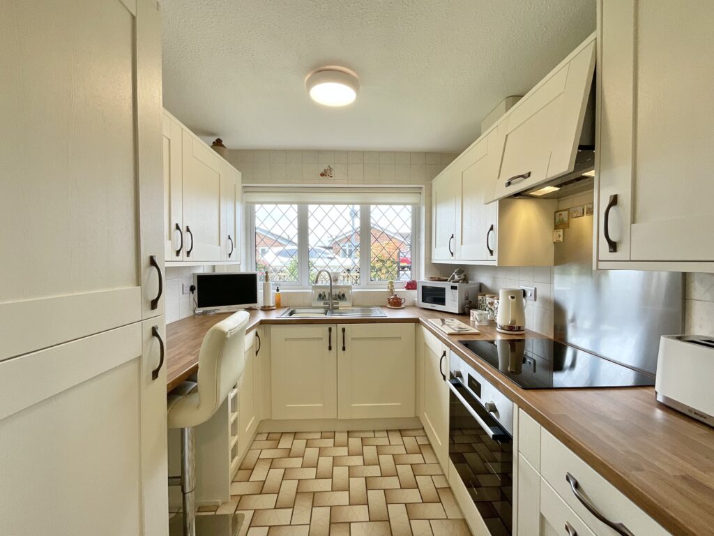 Barbrook Avenue, Stoke-On-Trent, ST3