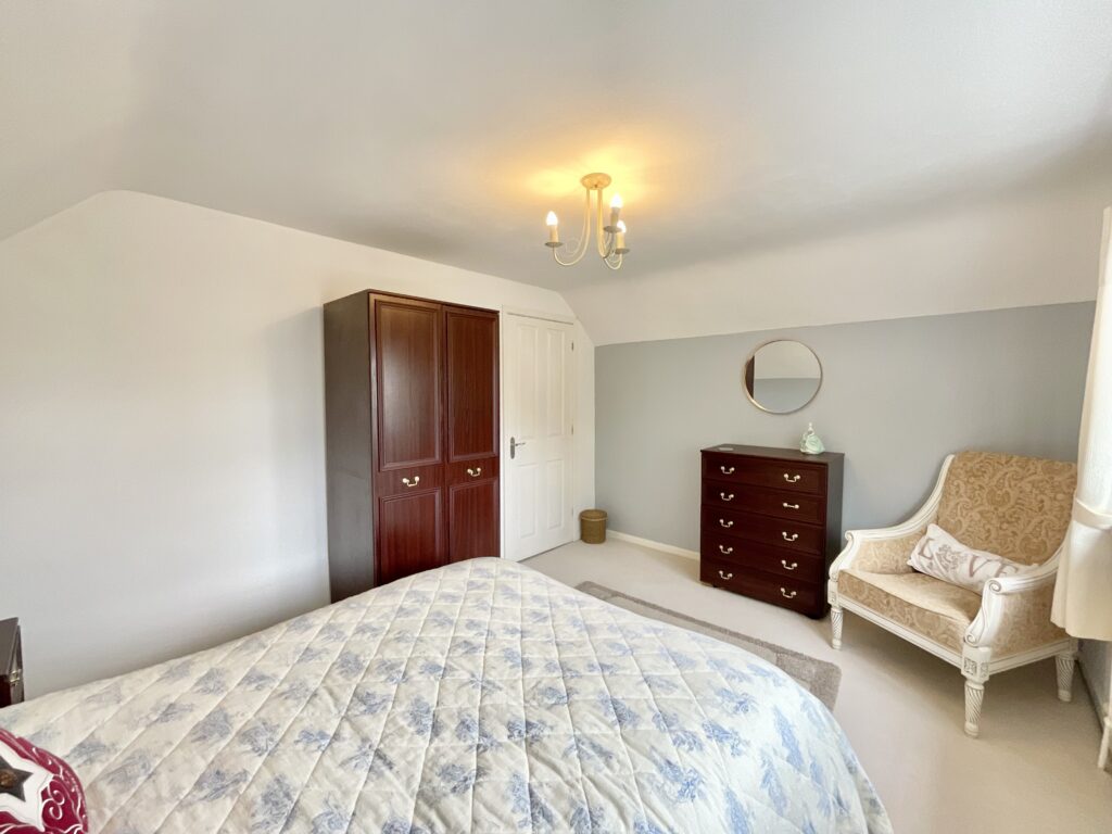Sandon Road, Hilderstone, ST15