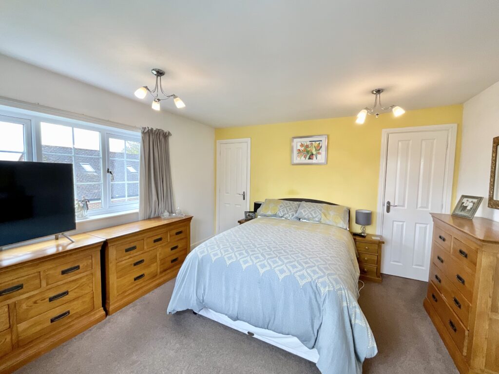 Sandon Road, Hilderstone, ST15