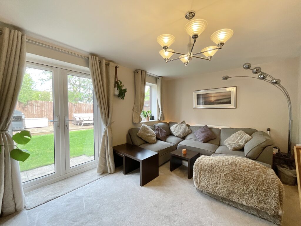 Candler Drive, Stone, ST15