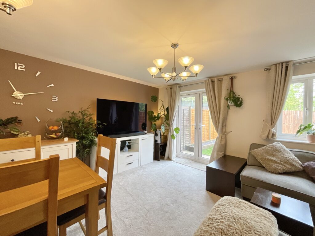 Candler Drive, Stone, ST15