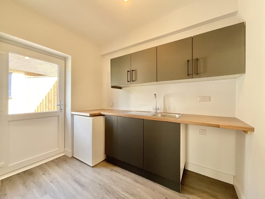 Kinsey Heath, Audlem, CW3