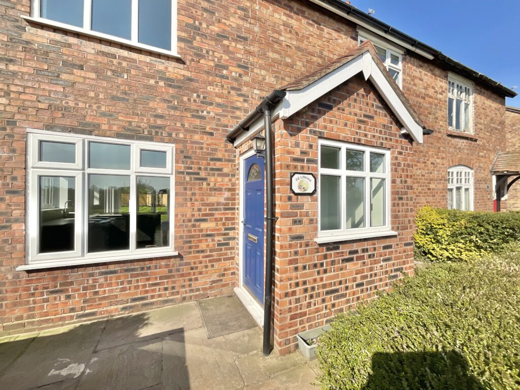 Kinsey Heath, Audlem, CW3