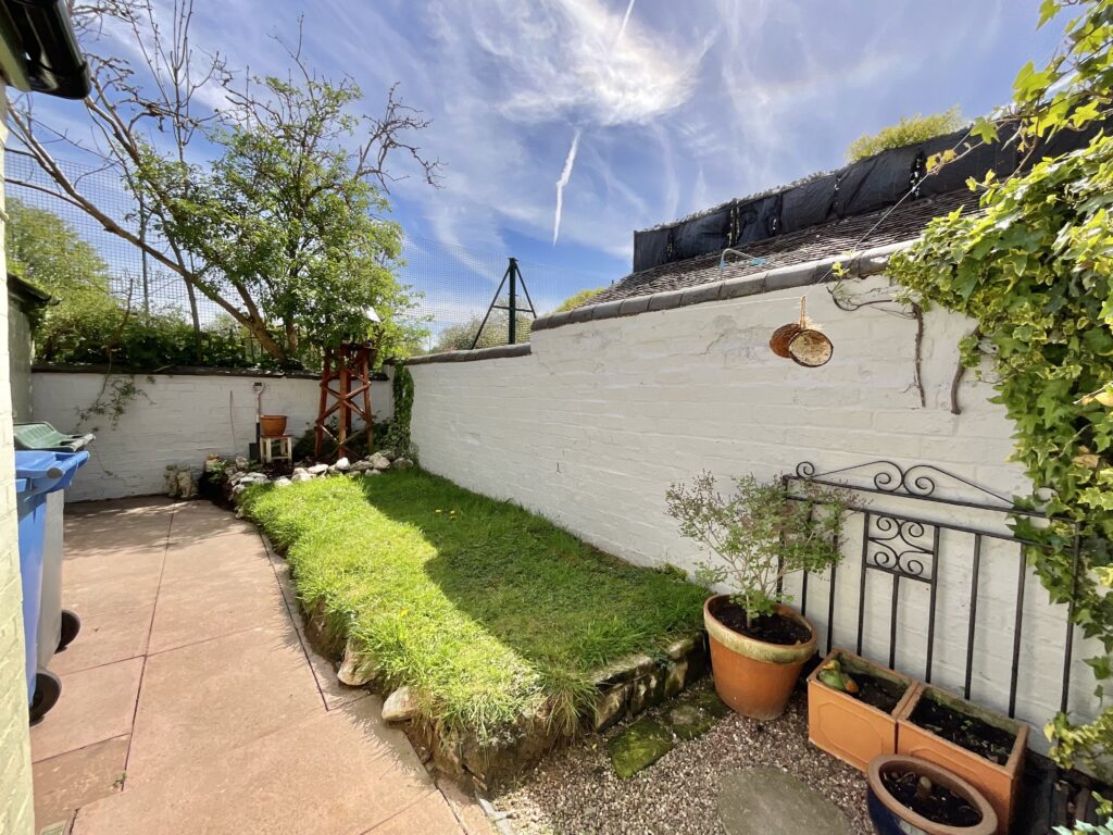 Smithpool Road, Stoke-On-Trent, ST4