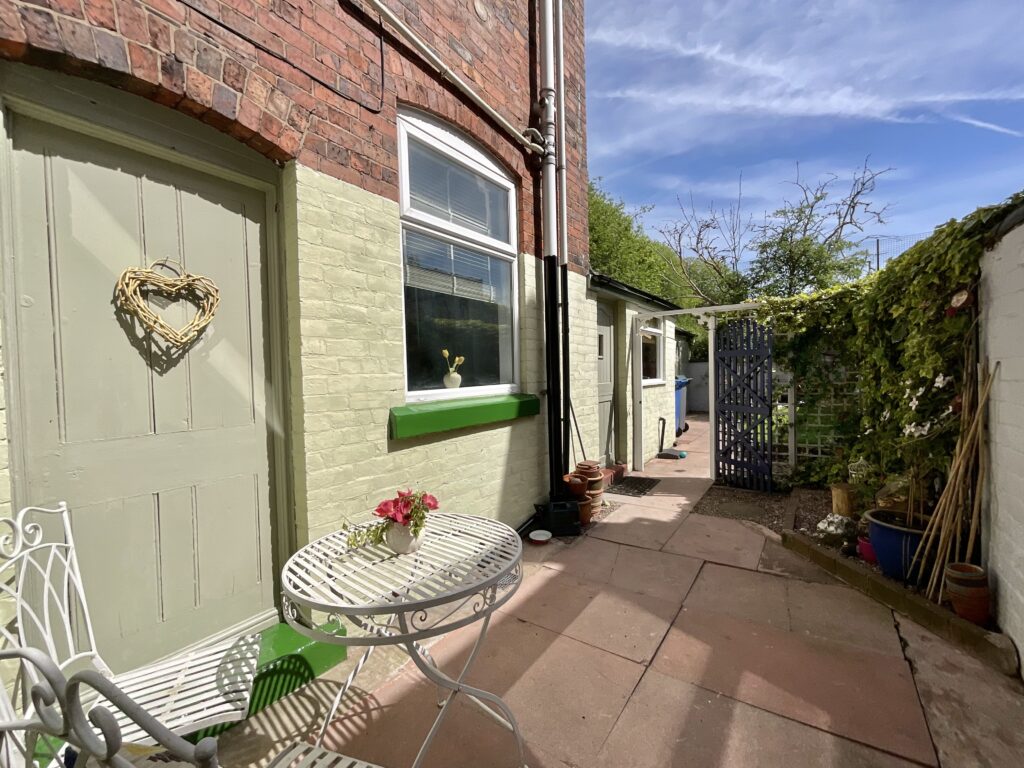 Smithpool Road, Stoke-On-Trent, ST4