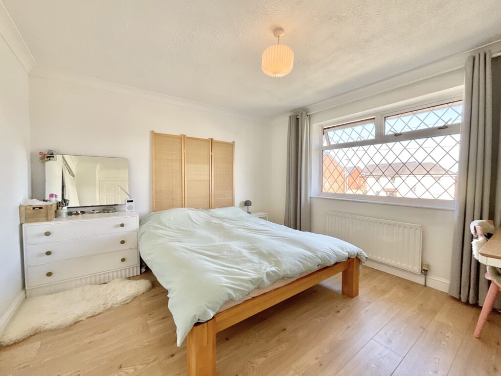 Chessington Crescent, Stoke-On-Trent, ST4