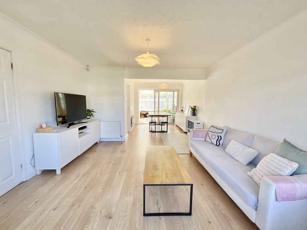 Chessington Crescent, Stoke-On-Trent, ST4