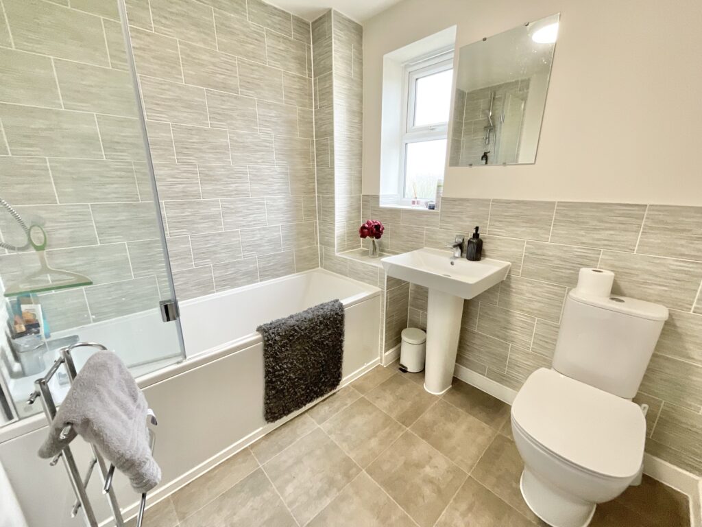 Hereford Place, Henhull, CW5