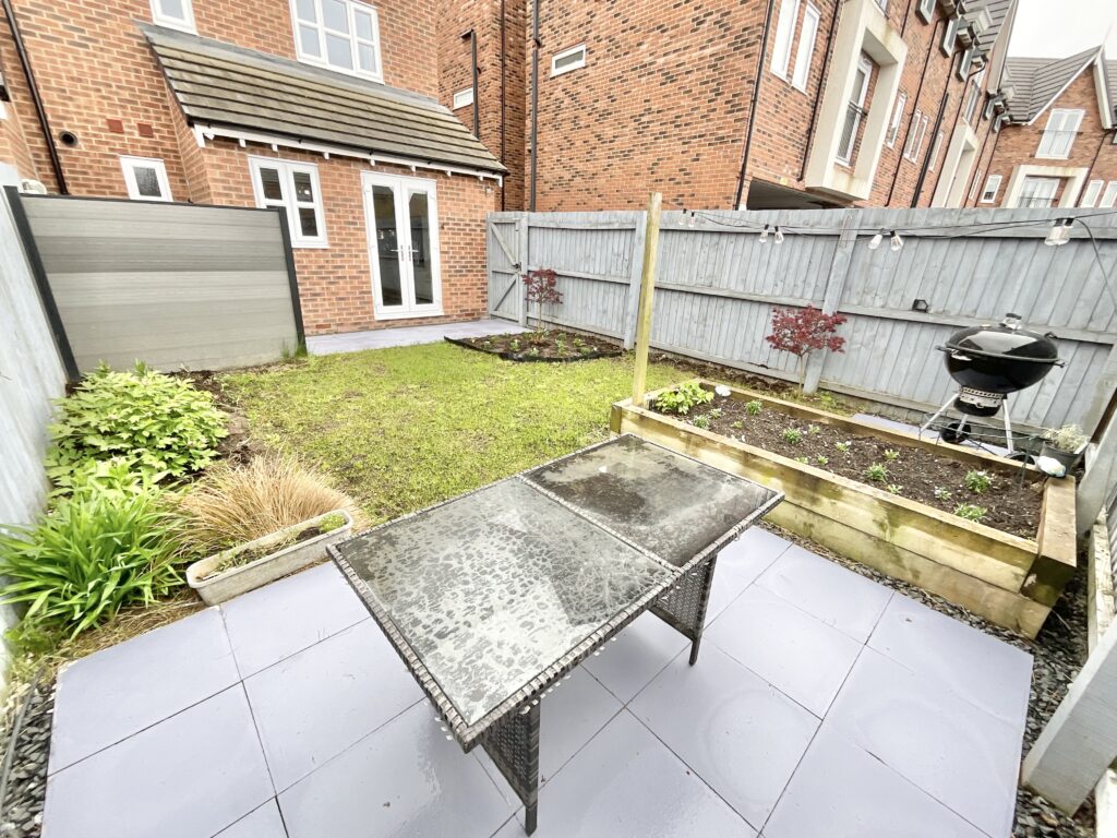 Hereford Place, Henhull, CW5