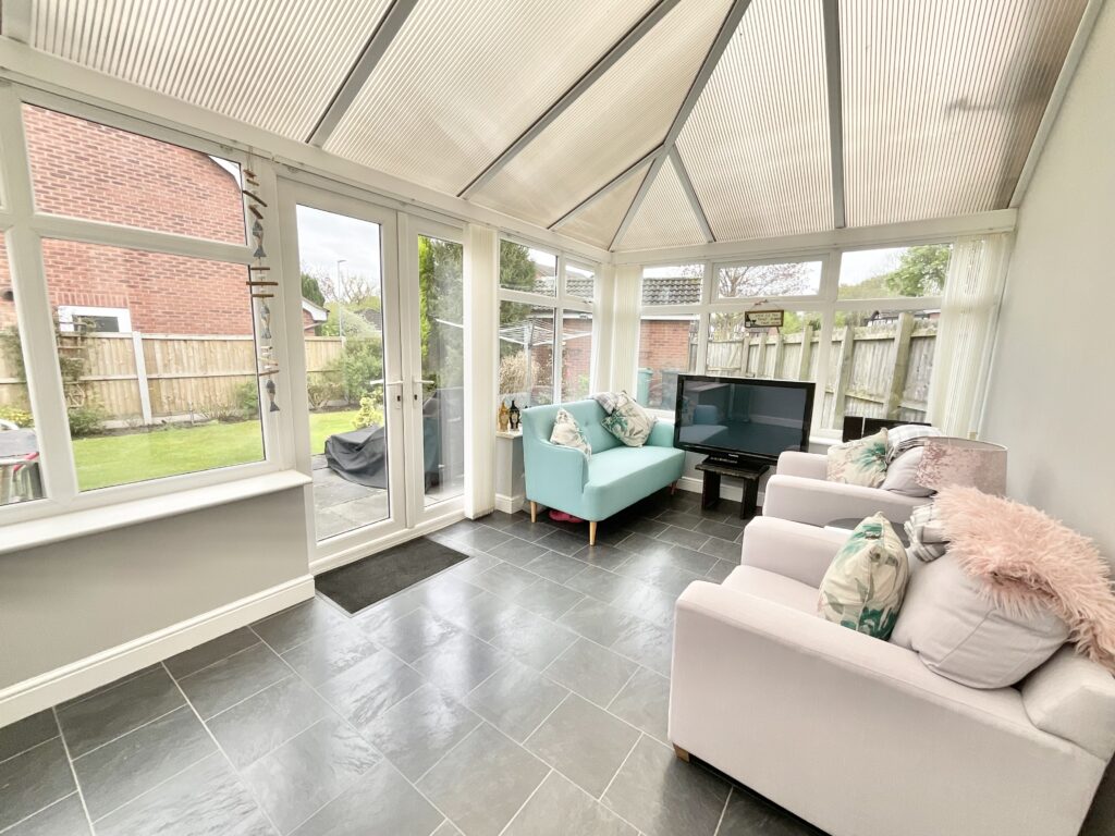 Oakhurst Drive, Wistaston, Crewe, CW2