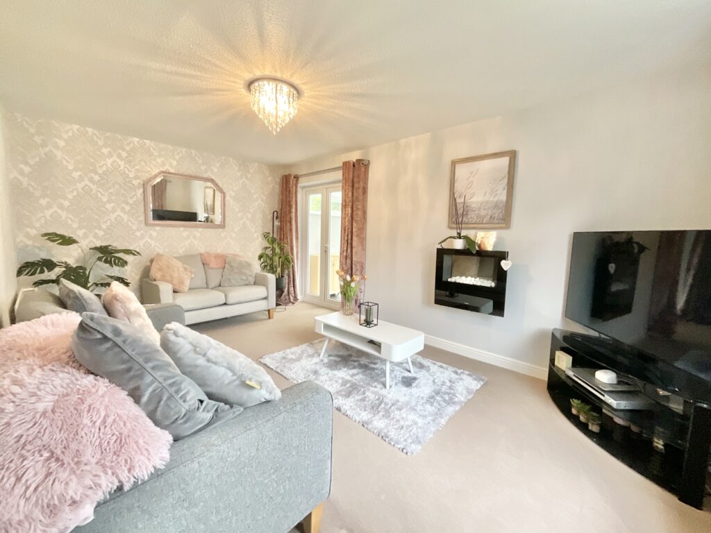 Oakhurst Drive, Wistaston, Crewe, CW2