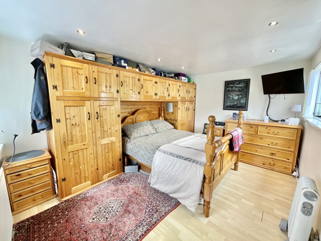 New Inn Lane, Stoke-On-Trent, ST4