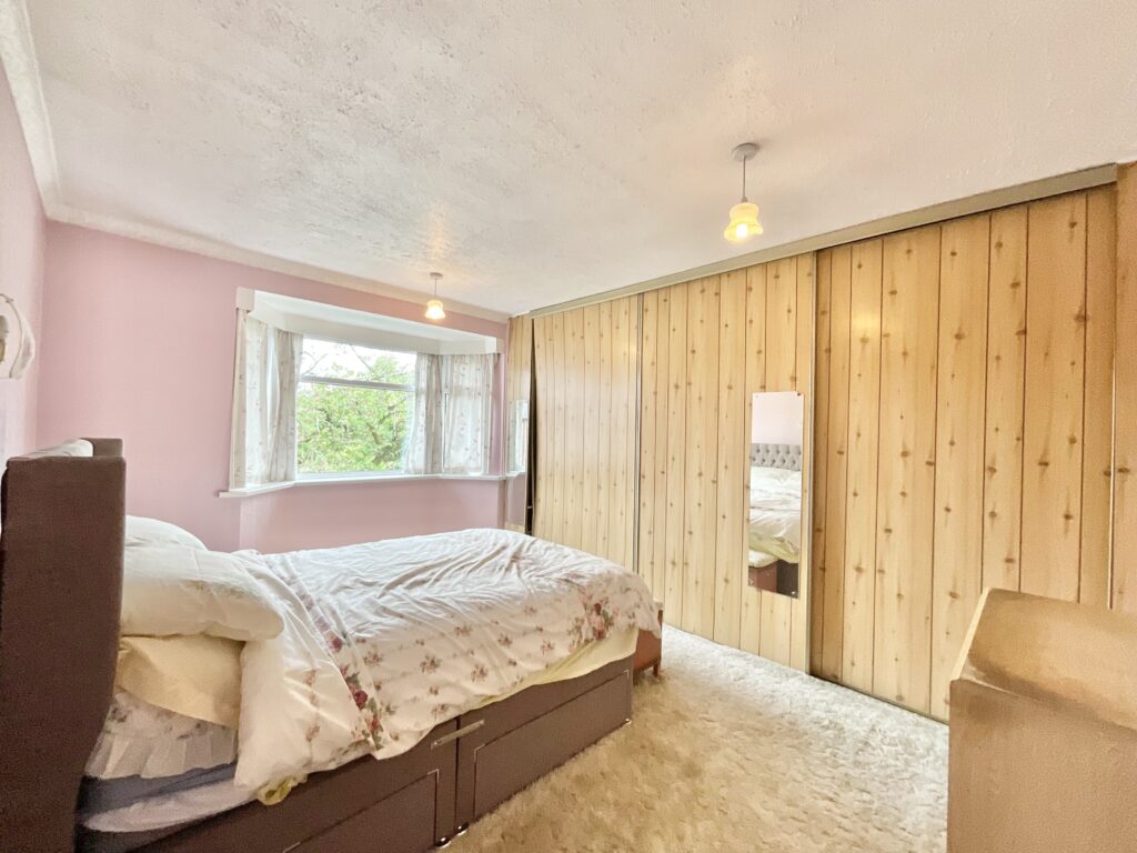 Walleys Drive, Newcastle, ST5