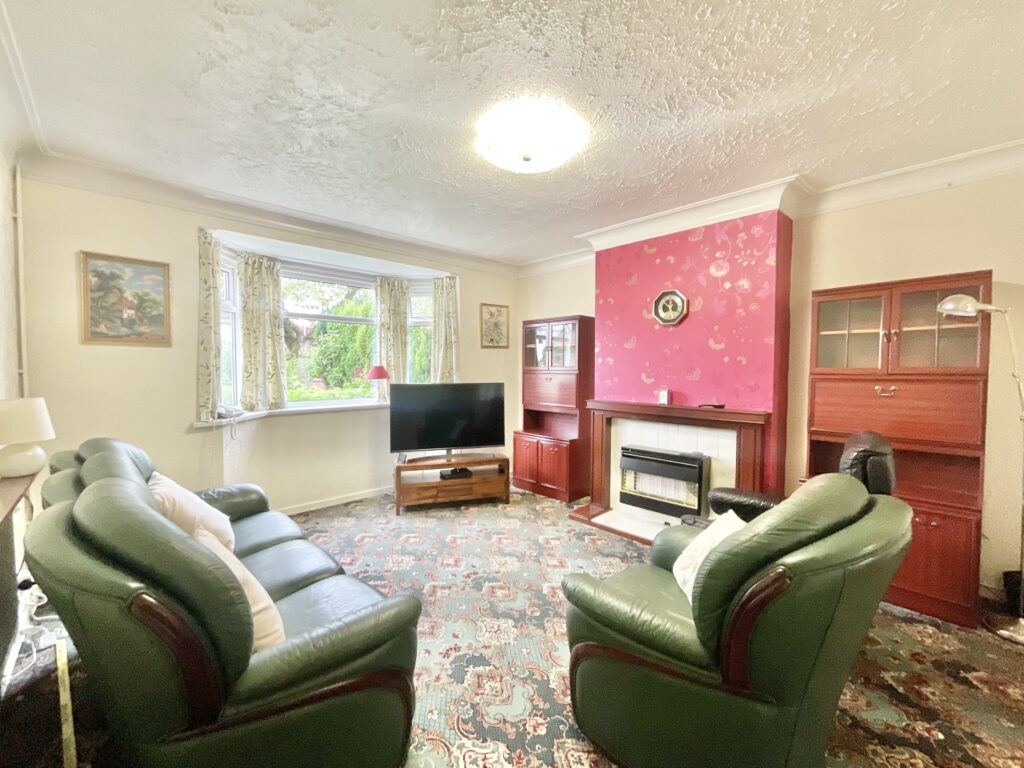 Walleys Drive, Newcastle, ST5