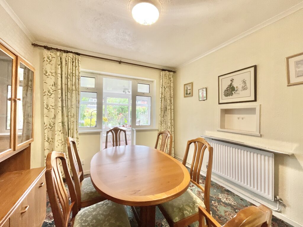 Walleys Drive, Newcastle, ST5