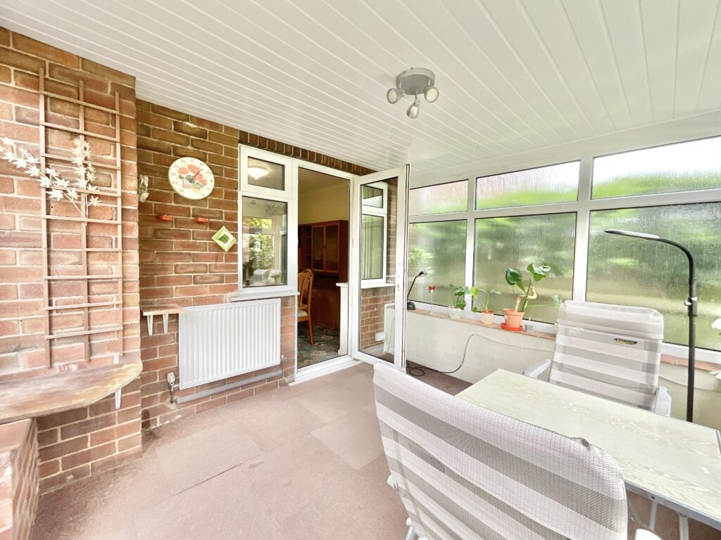 Walleys Drive, Newcastle, ST5