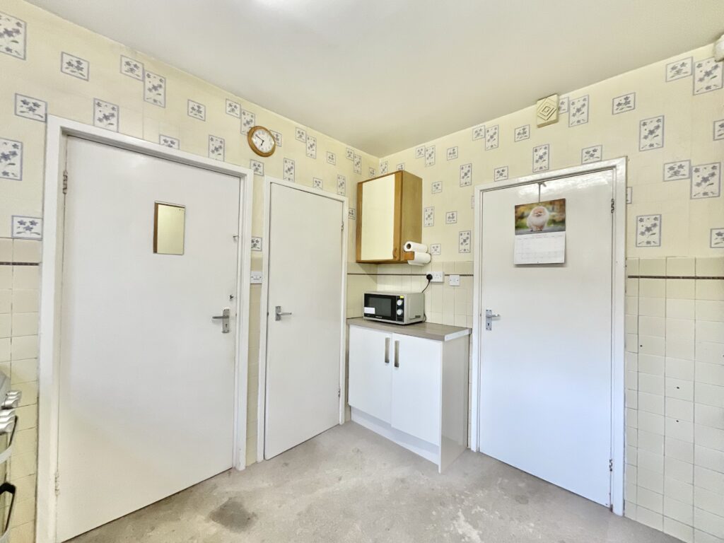 Walleys Drive, Newcastle, ST5