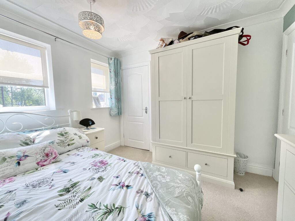 Crewe Road, Wistaston, CW2