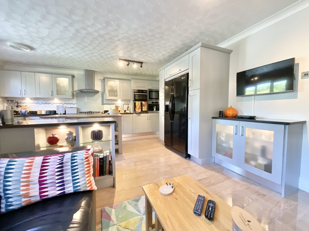 Crewe Road, Wistaston, CW2