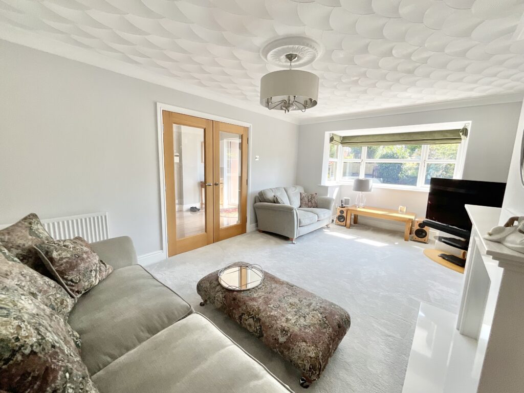 Crewe Road, Wistaston, CW2