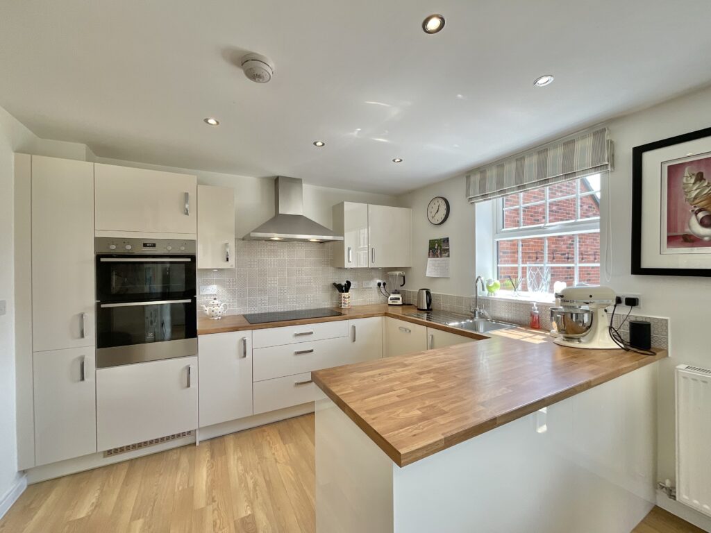 Bay Lily Road, Stapeley, CW5