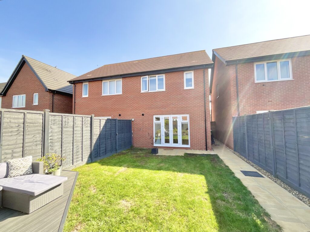 Pochard Close, Wistaston, CW2