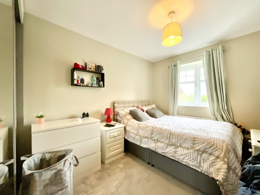 Canalside Close, Nantwich, CW5