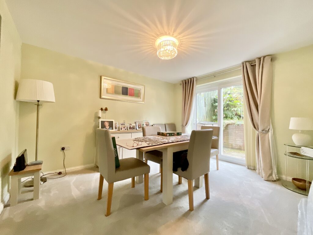 Canalside Close, Nantwich, CW5